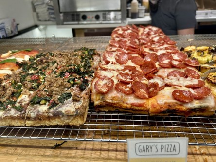 Gary's Pizza