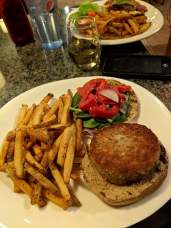 Woody's Grill & Tap